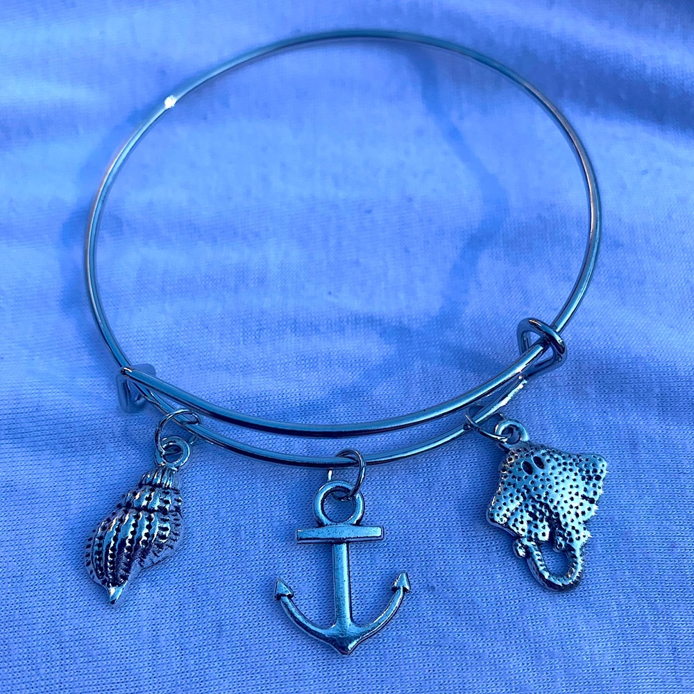 Brand New! Handmade! Adjustable Charm Bangle Bracelet!